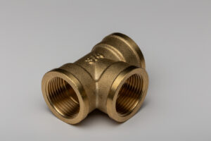 Žalvarinis trišakis 3/4"