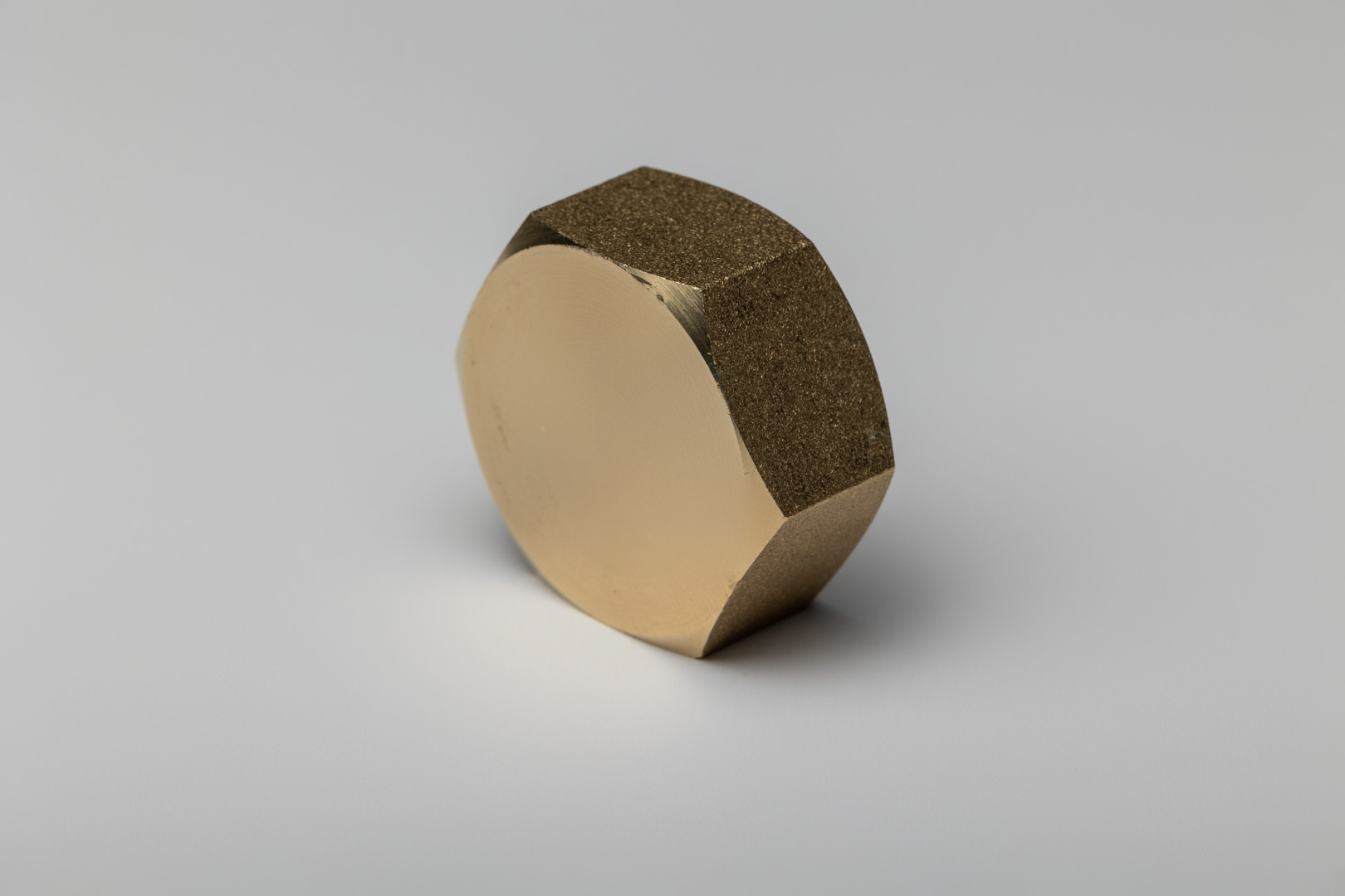 Žalvarinė aklė su vidiniu sriegiu 3/4" - Image 3