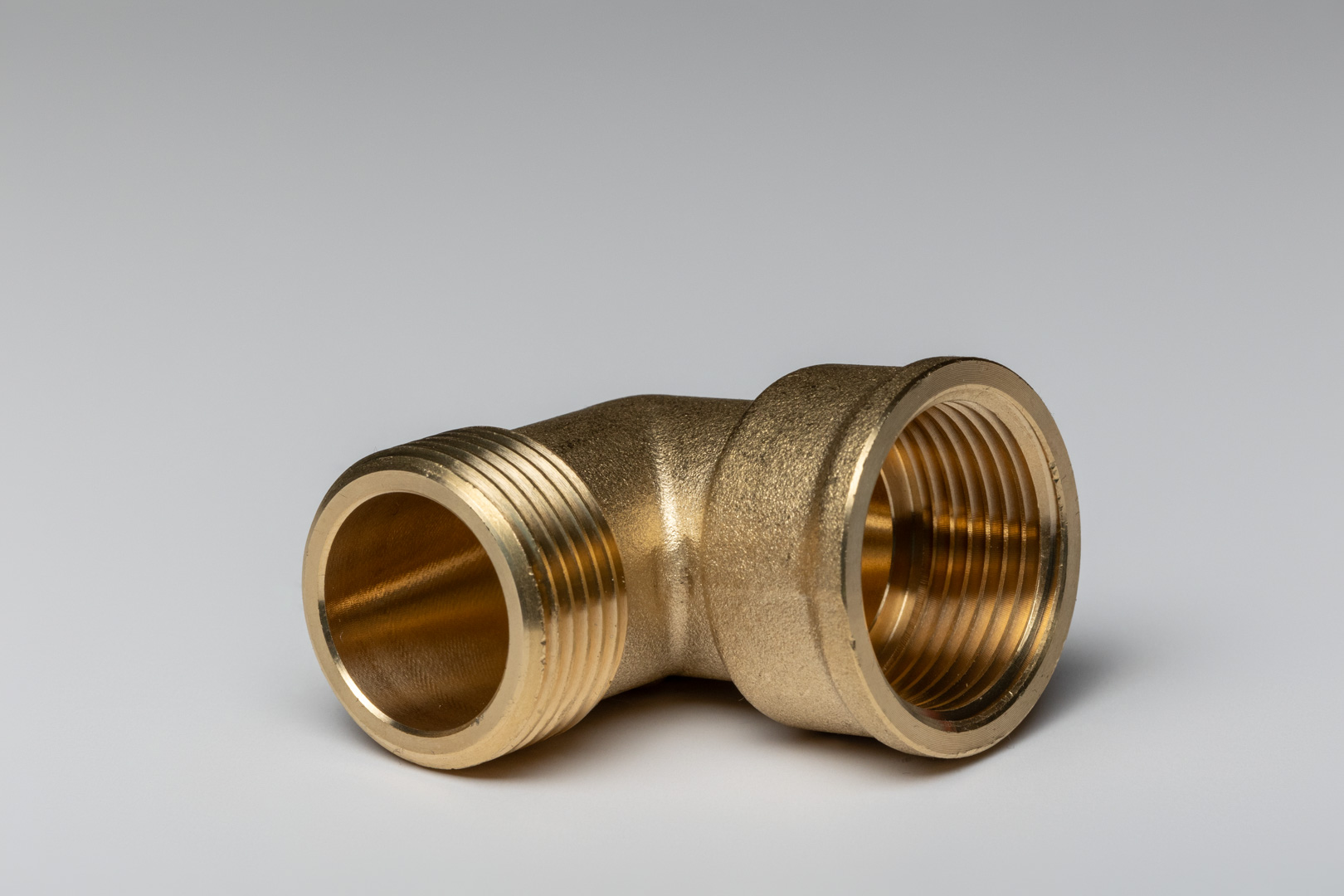 Žalvarinė alkūnė 3/4" vidus-išorė - Image 3