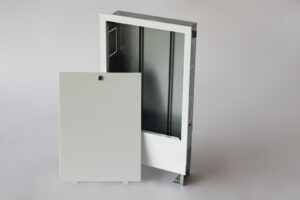 Kolektorinė potinkinė spintelė 4 žiedų kolektoriui